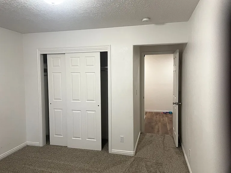 1145 N 2960 W — Photo 7