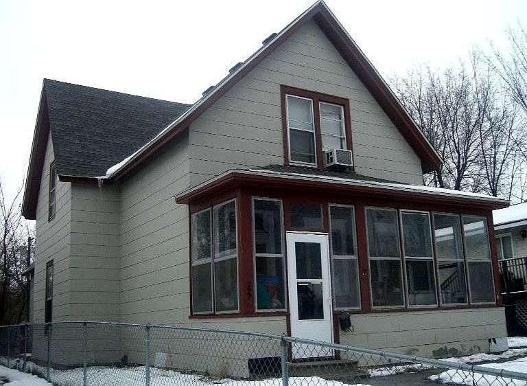 1st image of 323 Charles Ave