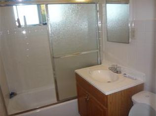 1303 W 106th St APT 4, Los Angeles, CA 90044