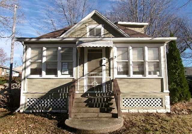 1st image of 4411 Main St