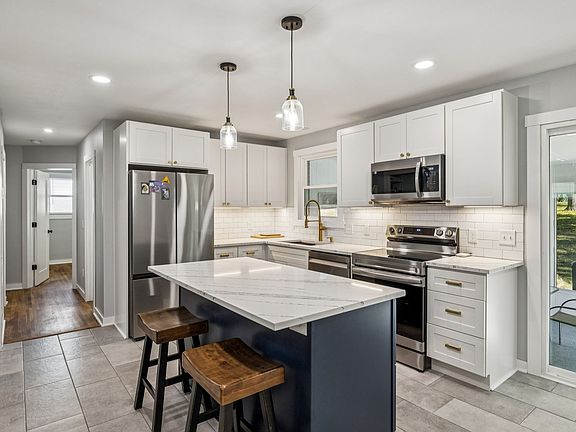 5th image of 5022 Ashley Dr