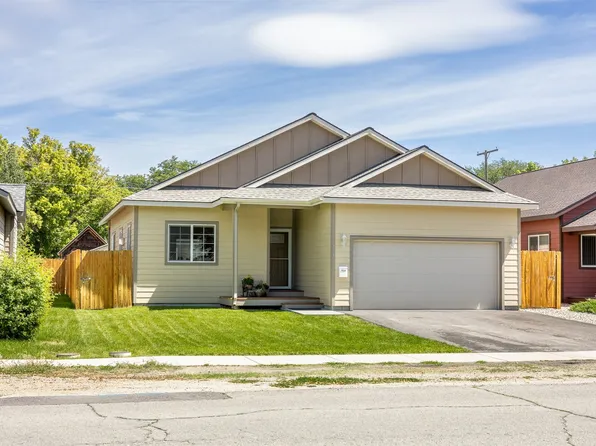 704 N 3rd St, Hamilton, MT 59840