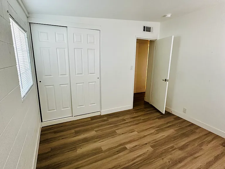 3200 E Owens Ave — Photo 22