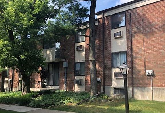 2nd image of 100 E Glenolden Ave APT R16