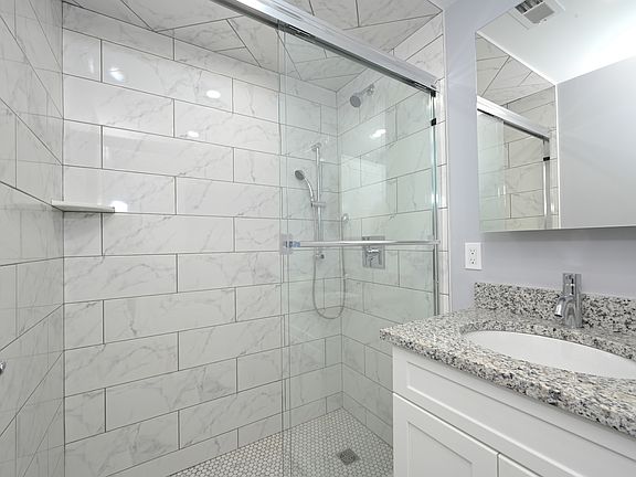 5th image of 245 Elm St APT 104