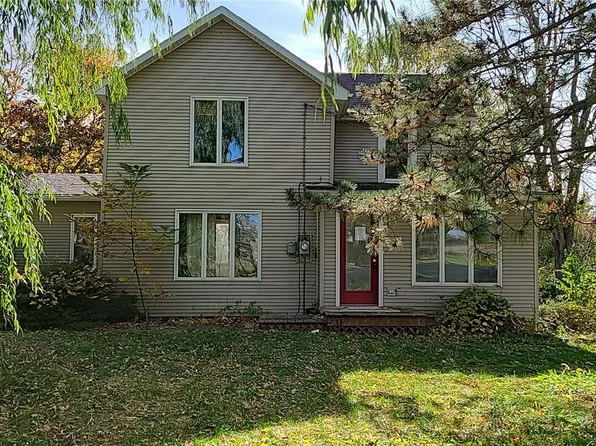 7442 Fisher Rd, Williamson, NY 14589