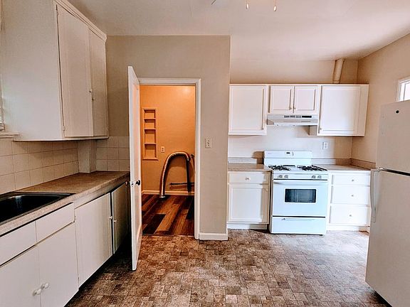 5th image of 1448 Rice St Unit A