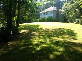 3 Texas Ln, Tyngsboro, MA 01879