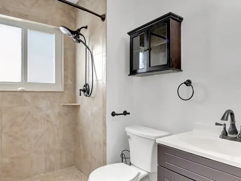 5598 Pebble Brook Ln — Photo 9