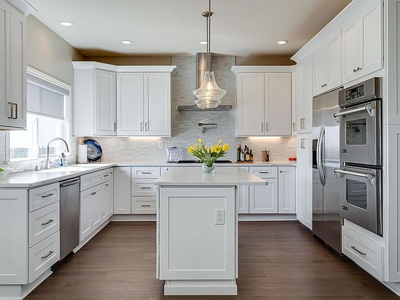 5th image of 2916 Woodleigh Ln
