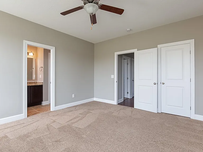 15 Blackstone Ct — Photo 6