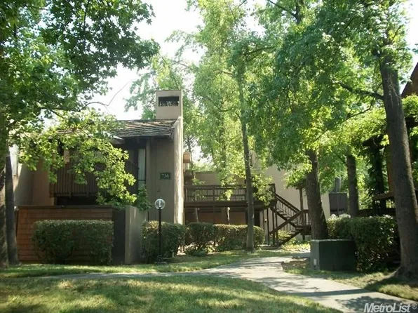 736 Woodside Ln E Unit 5, Sacramento, CA 95825