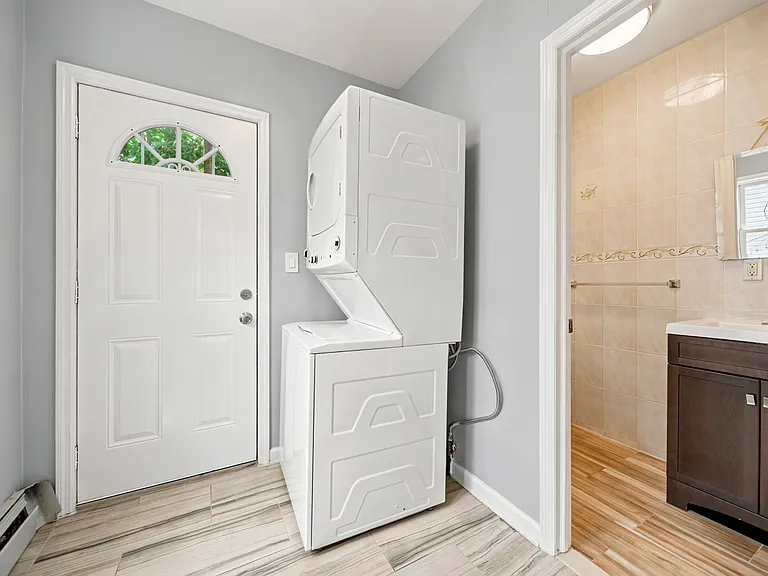 1102 Trinidad Ave NE — Photo 13