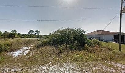 3rd image of 1846 Mayberry Dr