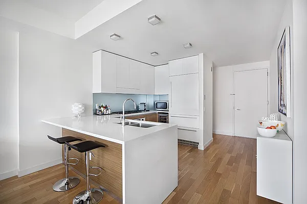 Rented by Stribling | media 24