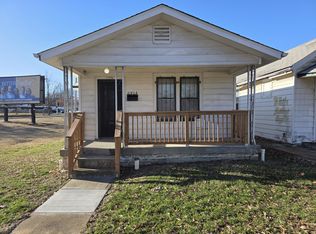5914 Laura Ave, Saint Louis, MO 63136