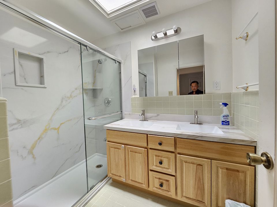 1st image of 1826 41st Ave #2