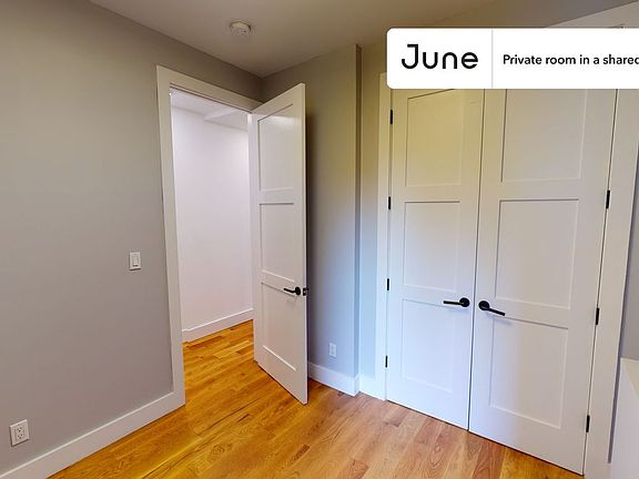 3rd image of 679 Halsey St #C