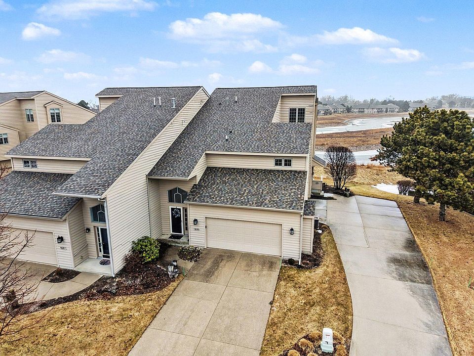 1st image of 1653 E Harbour Towne Cir