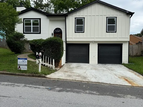 1340 Stoneleigh Way, Stone Mountain, GA 30088