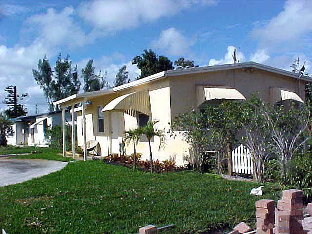 1st image of 1549 NE 48th St