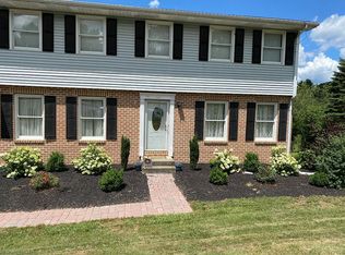 5057 Mill Rd, Schnecksville, PA 18078