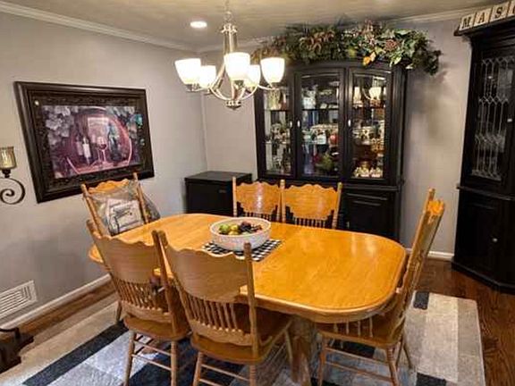 3rd image of 2347 Morgan Rd