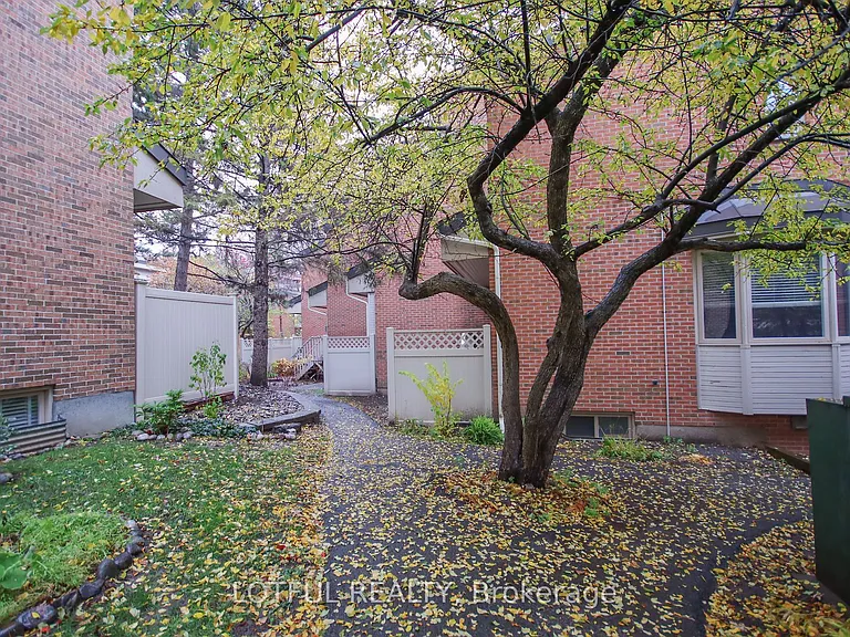 110 Havelock St #51 — Photo 32