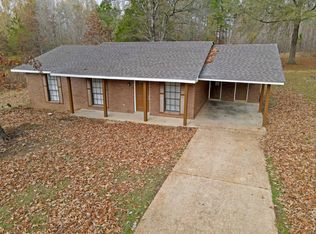 2320 Hardy Rd, Grenada, MS 38901