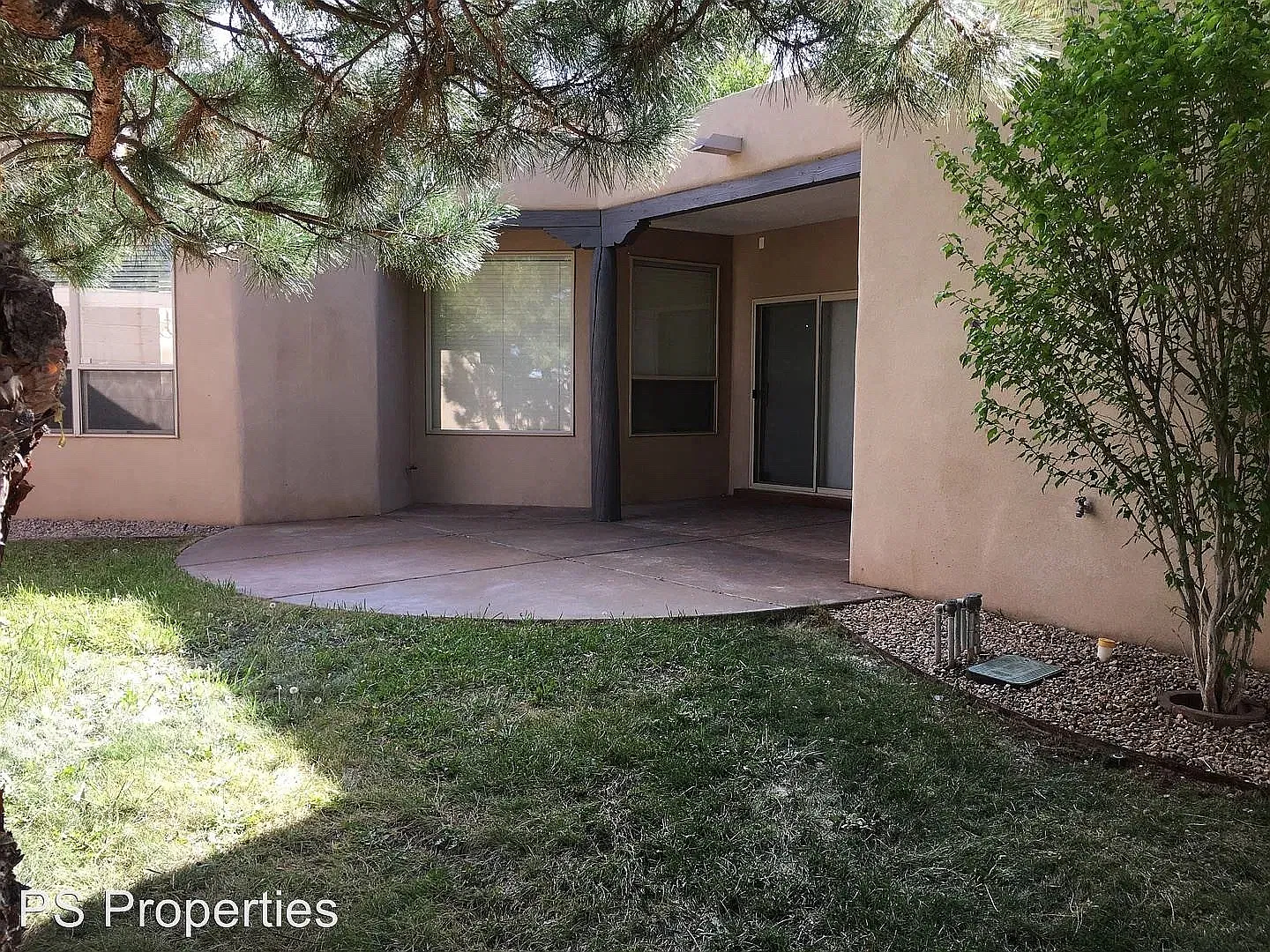 4 bed, 2306 sqft, $3,500 — Photo 4