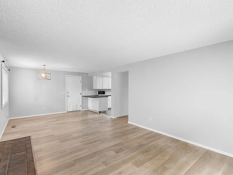 1378 NE Centurion Dr — Photo 15
