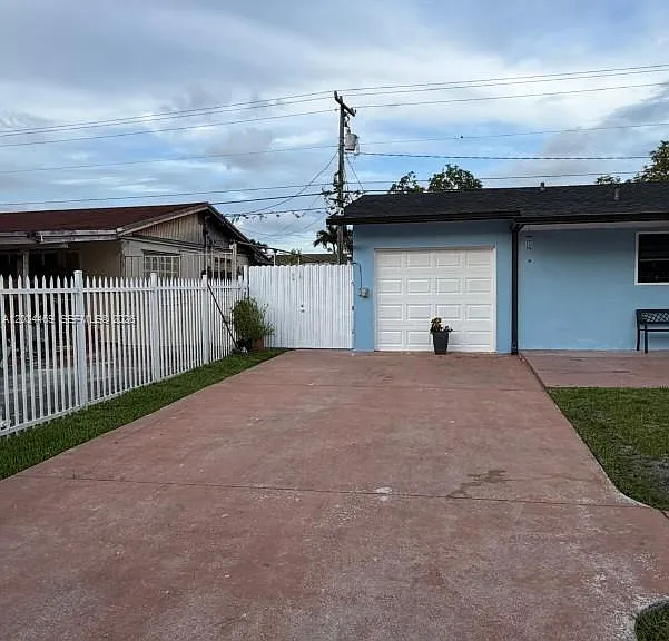 20301 SW 117th Ave — Photo 5