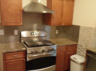 13 Berkeley Pl FLOOR 1, Jersey City, NJ 07306