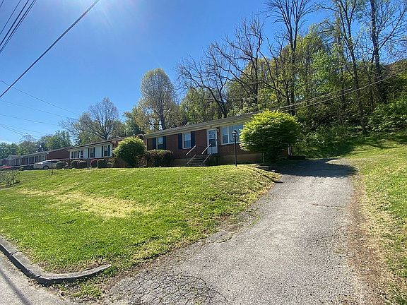 2nd image of 3844 Salem Tpke NW
