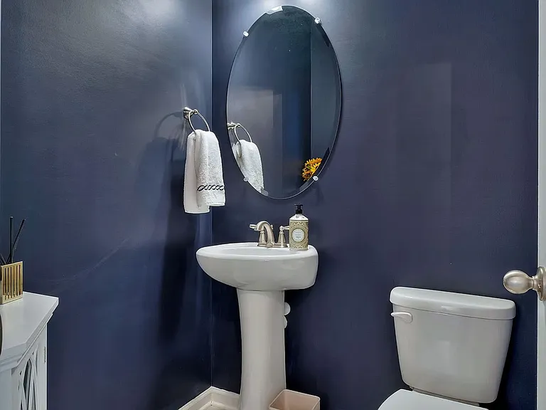 5040 Sunflower Ln — Photo 16