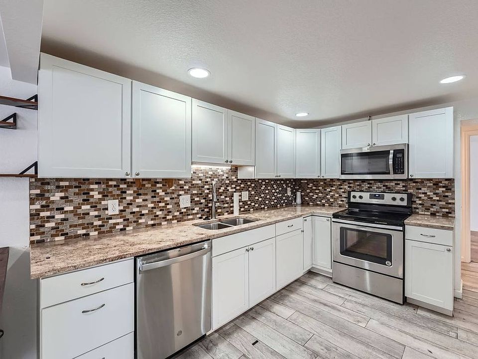 1st image of 4460 W Gill Pl