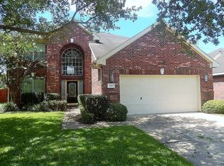 3335 Southdown Dr, Pearland, TX 77584