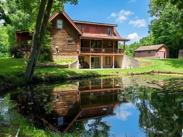 9035 S Private Rd, Clay City, IN 47841