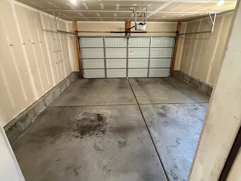 4 Arnold Dr — Photo 13
