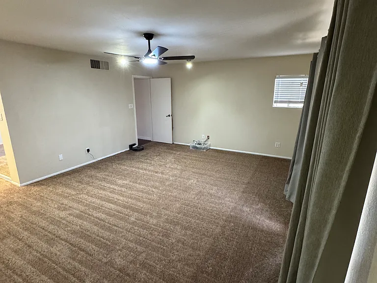 6228 W Cortez St — Photo 61