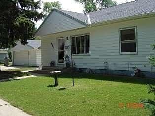 2nd image of 6235 W Fairmount Ave