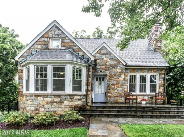 8017 Glenbrook Rd, Bethesda, MD 20814
