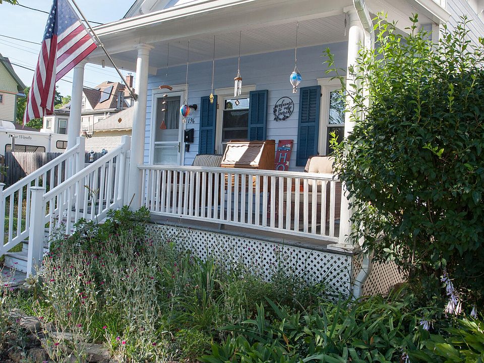 1st image of 196 Bruyn Avenue