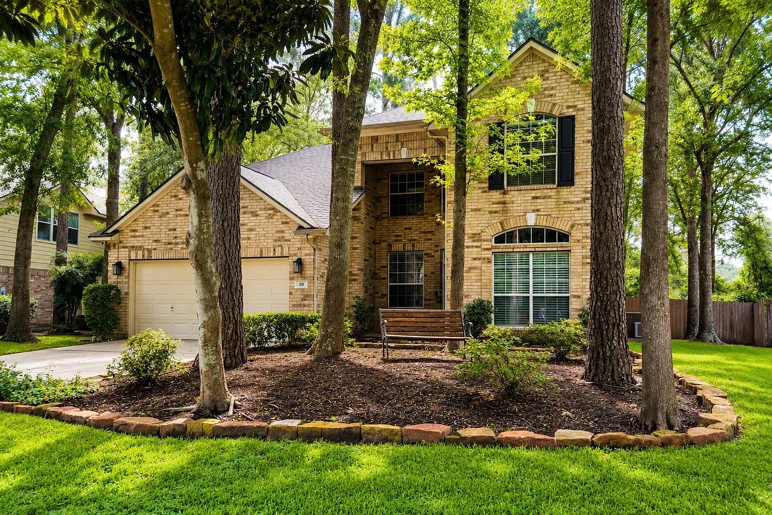 4 bed, 2.5 bath, 3134 sqft, $3,100 — Photo 1