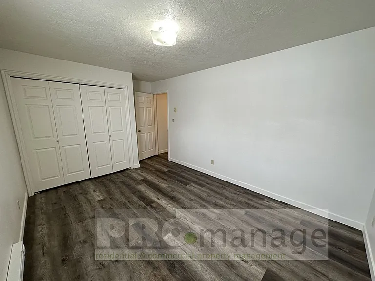 2161 - 2167 Meppen Dr. — Photo 23