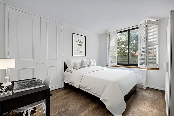 Sold by Compass | media 16