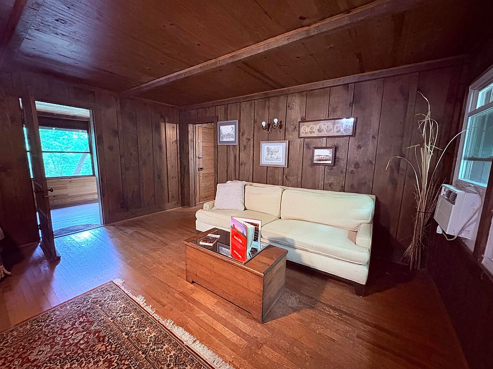 13th image of 167 Wahpeton Hill Rd