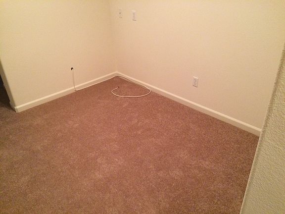 3rd image of 5304 Birdie Ct