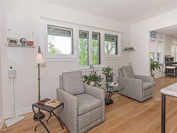 4th image of 2577 Overlook Rd #W3-5