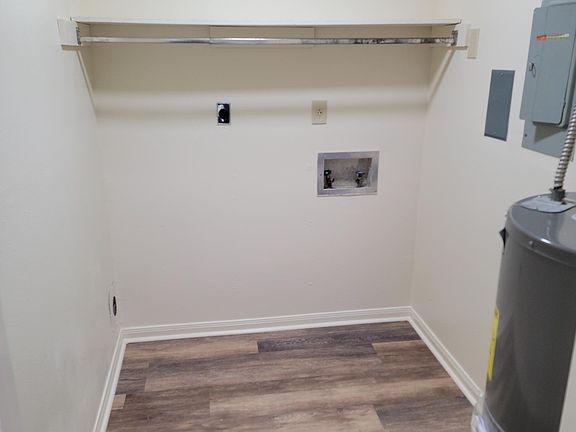 5th image of 673 Saint George Ave #C